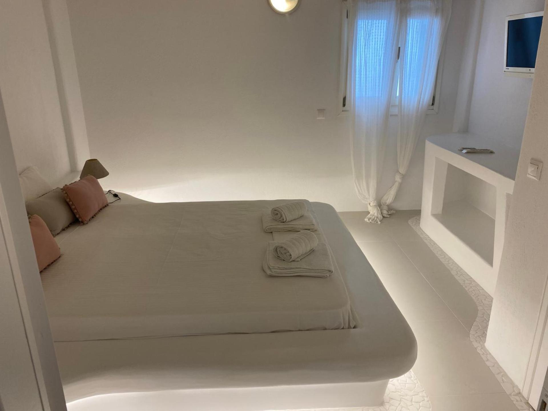 Rineia Complex By Live&Travel Lägenhet Mykonos Town Exteriör bild